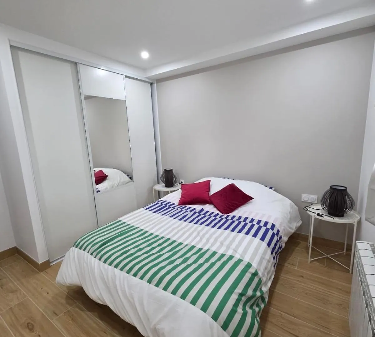 Annecy, Bel Appartement Tres Cosy Avec 2 Chambres Et Une Grande Terrasse